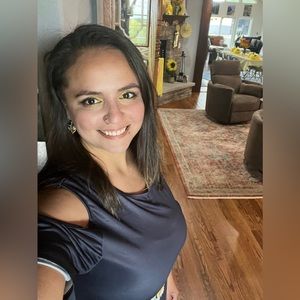 Meet your Posher, Tabitha